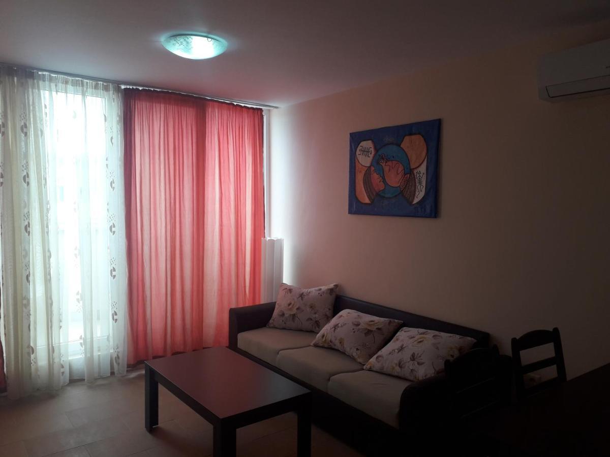 Gradina Sunny Deluxe Apartment Sozopol Buitenkant foto