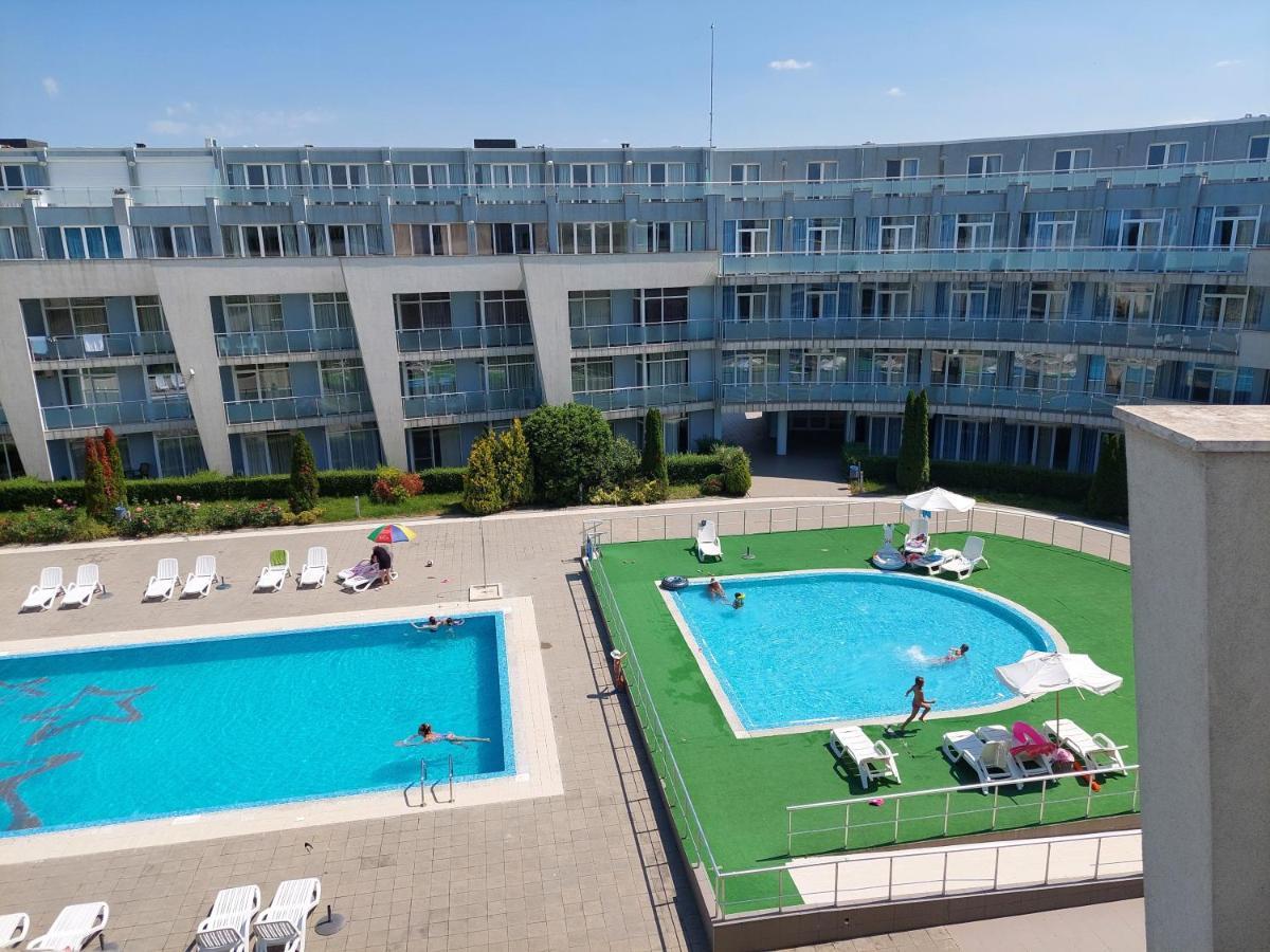 Gradina Sunny Deluxe Apartment Sozopol Buitenkant foto